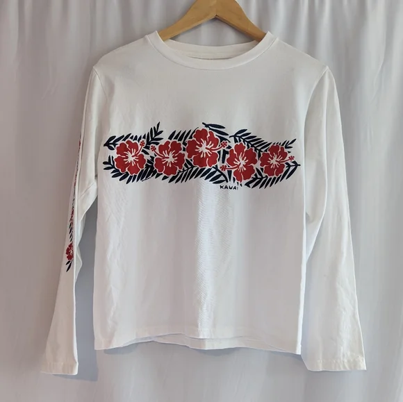 crazy shirts Tops Hawaiian Crazy Shirts Long Sleeve Tshirt